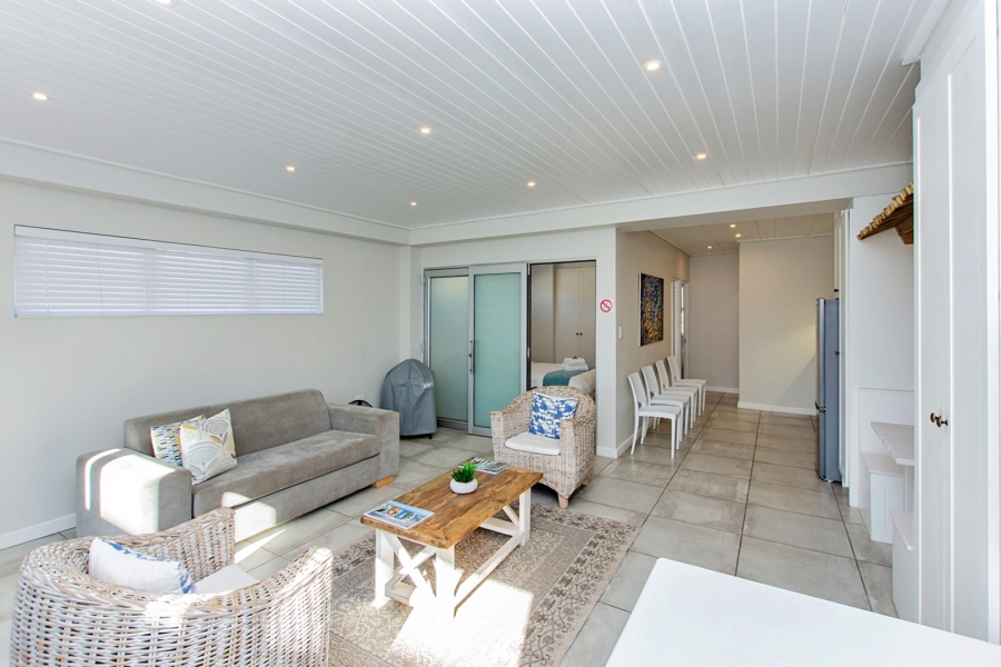 2 Bedroom Property for Sale in Elands Bay Western Cape